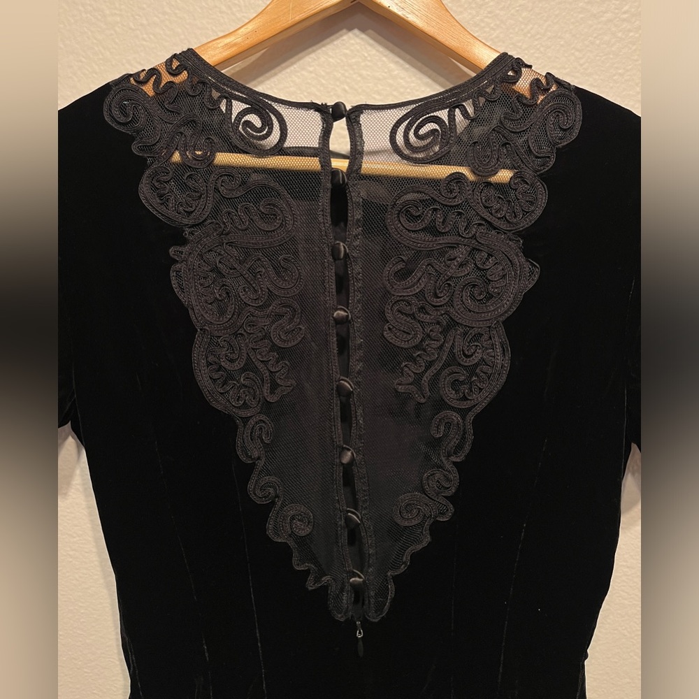 Gorgeous & Unique MAGGY LONDON **Vintage** Dress